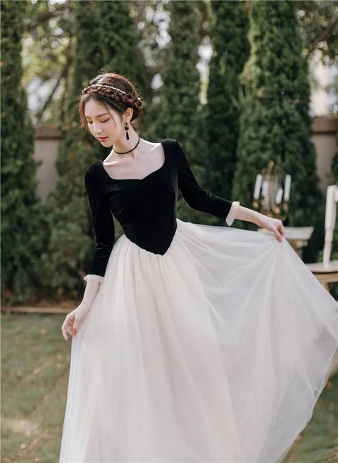 Ballerina vintage dress, Vintage French dress, vintage dress, floral dress, cottagecore dress, French dress, velvet dress, 1940s