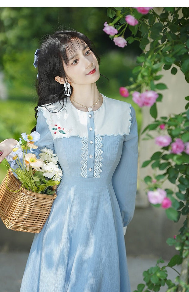 Brunhilda vintage dress, Vintage French dress, vintage dress, floral dress, cottagecore dress, French dress, floral dress, 1950s